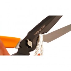 fiskars olló 23 cm barkács cuts+more 715692