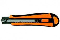 fiskars tapétavágókés 18mm professzionális 1398