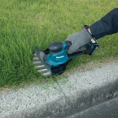 makita akkus szegélyvágó olló 10,8v um600dz