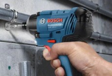 bosch akkus ütvecsavarozó gdr 180-li (06019g5124)