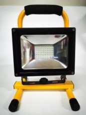 avide reflektor 50w akkus usb kábellel nw4000k (abrflnw-50w-smd)